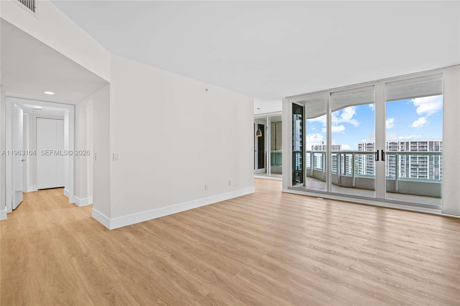 South Tower At The Point at 21055 Yacht Club Dr, Aventura, FL 33180 - For Sale photo 10