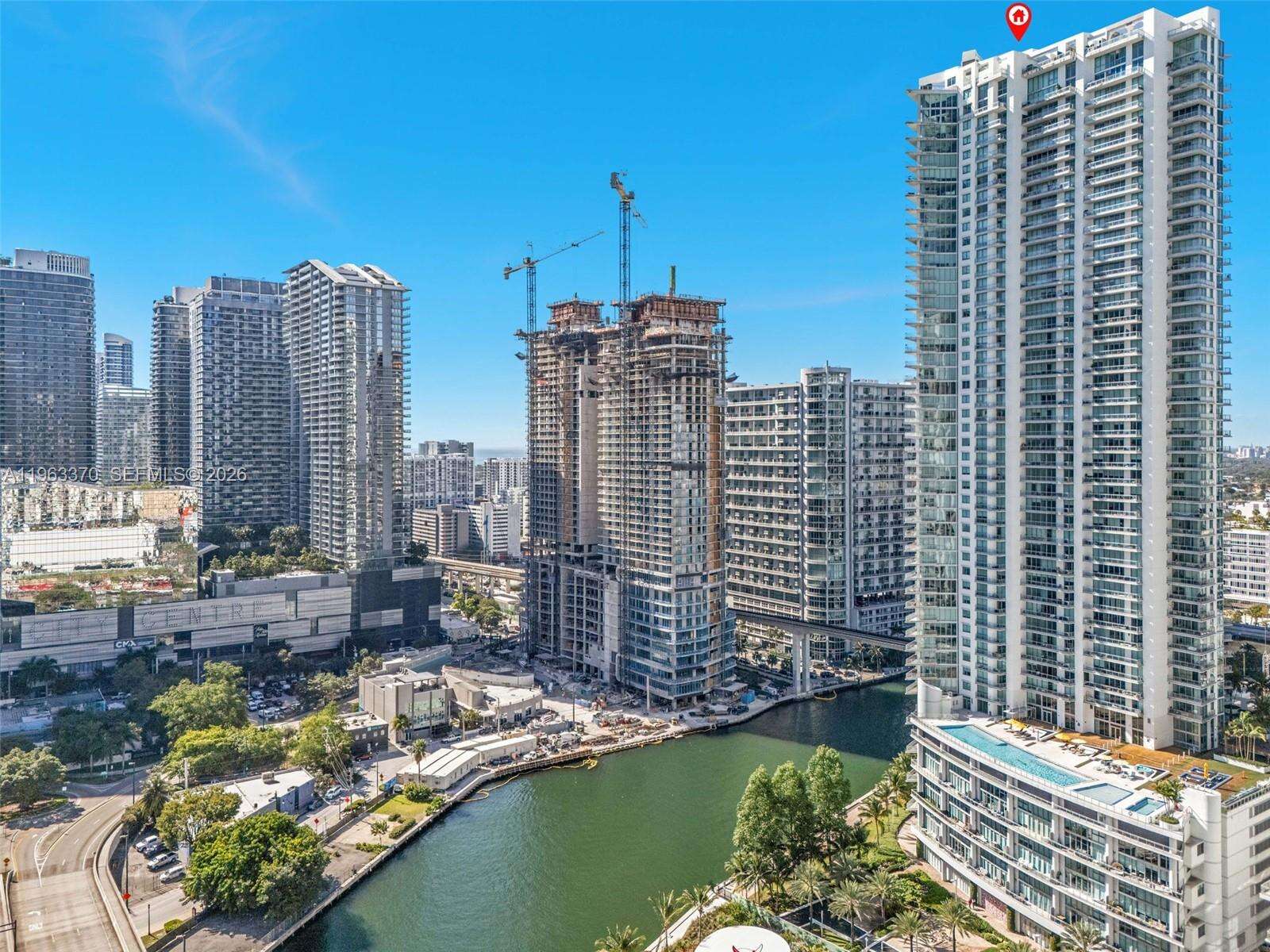 Mint at 92 3 St, Miami, FL 33130 - For Sale photo 2