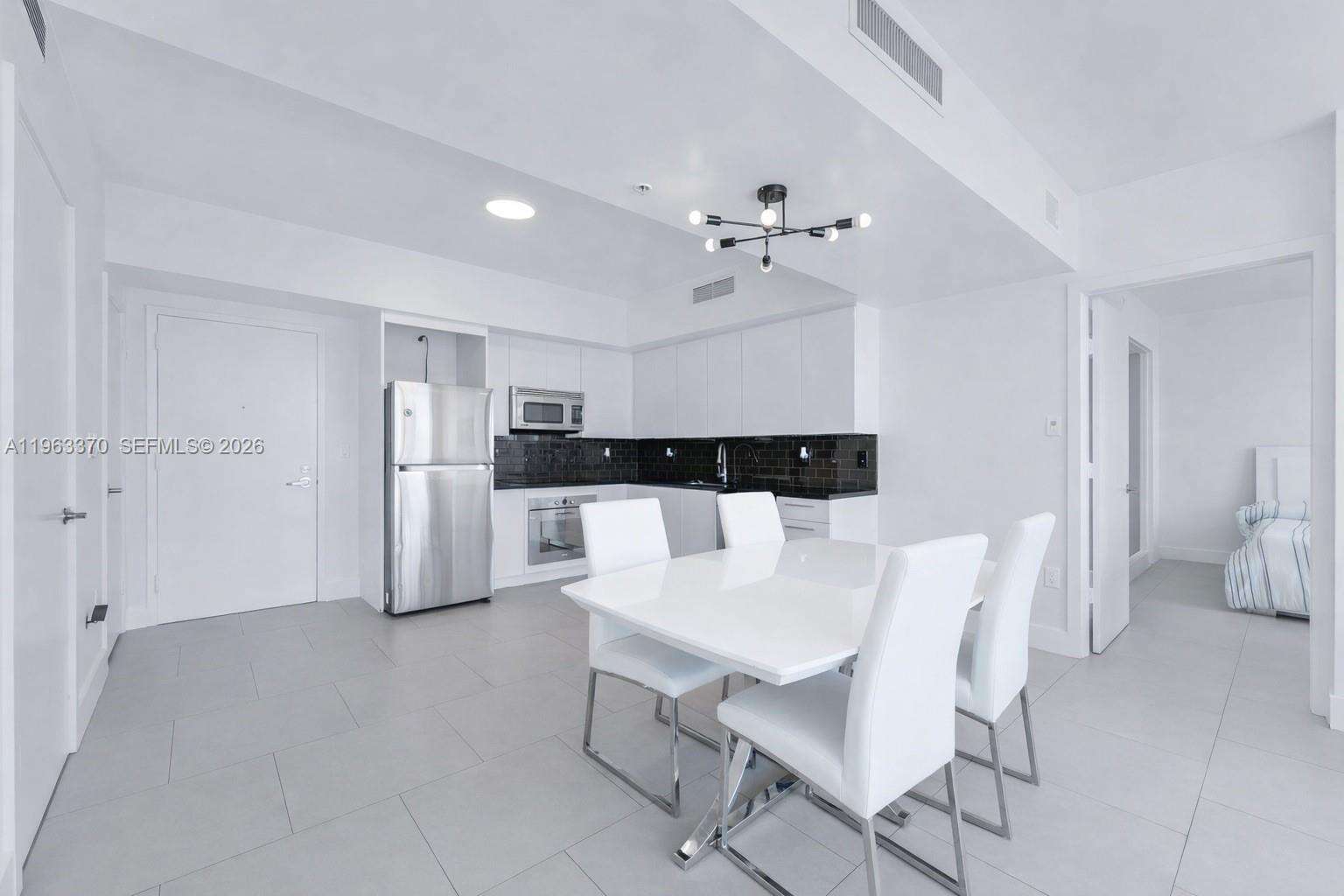 Mint at 92 3 St, Miami, FL 33130 - For Sale photo 6