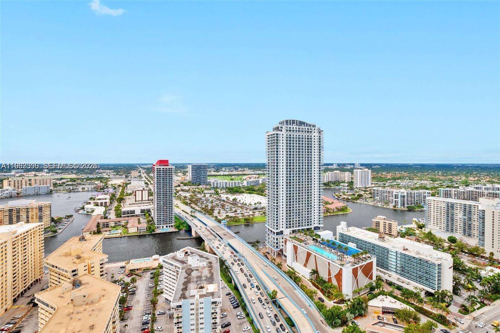 BEACH CLUB THREE - 1800 Ocean Dr, Hallandale Beach, FL 33009 | Picture 8