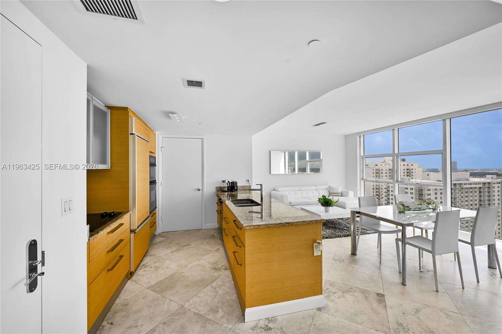 The Beach Club Two at 1830 Ocean Dr, Hallandale Beach, FL 33009 - For Sale photo 15