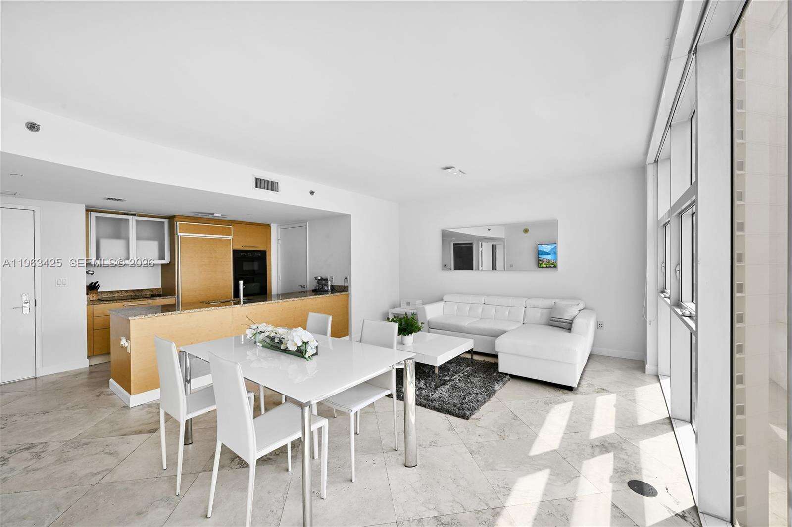 The Beach Club Two at 1830 Ocean Dr, Hallandale Beach, FL 33009 - For Sale photo 17