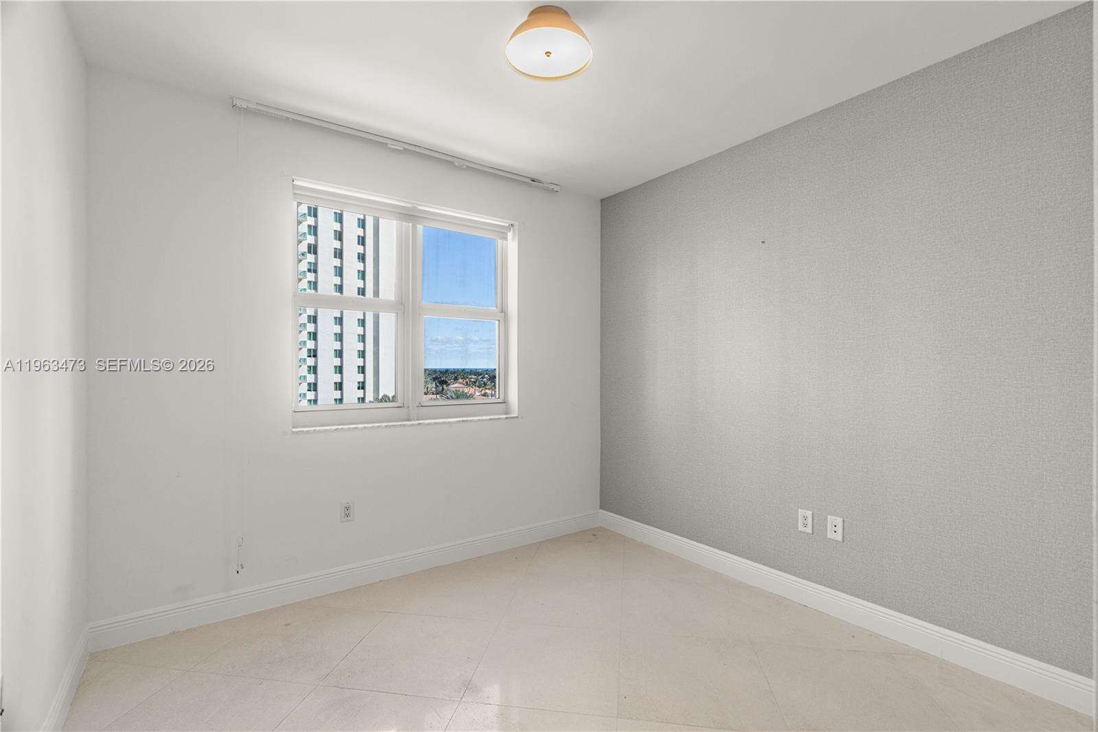 Turnberry Village North at 20000 Country Club Dr, Aventura, FL 33180 - For Sale photo 17