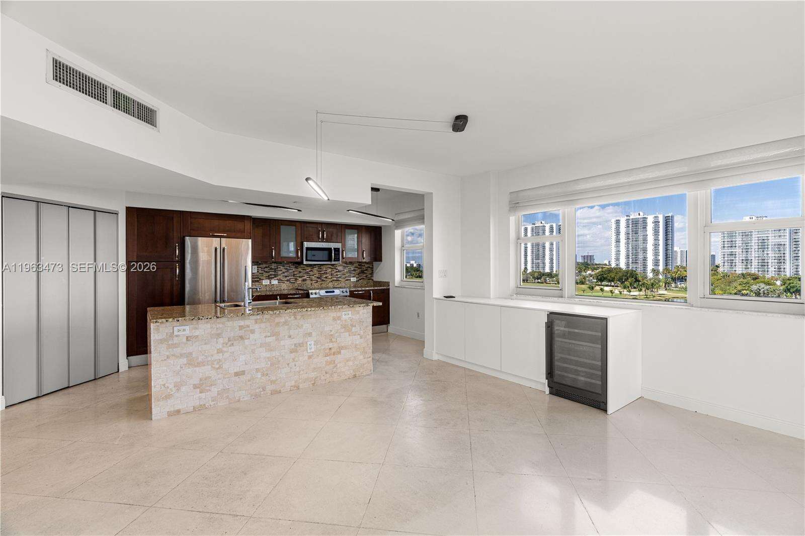 Turnberry Village North at 20000 Country Club Dr, Aventura, FL 33180 - For Sale photo 3