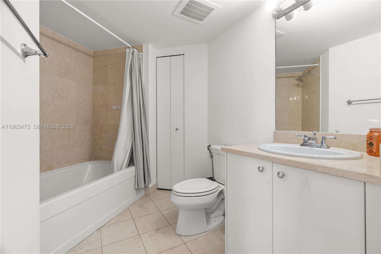 Turnberry Village North at 20000 Country Club Dr, Aventura, FL 33180 - For Sale photo 27