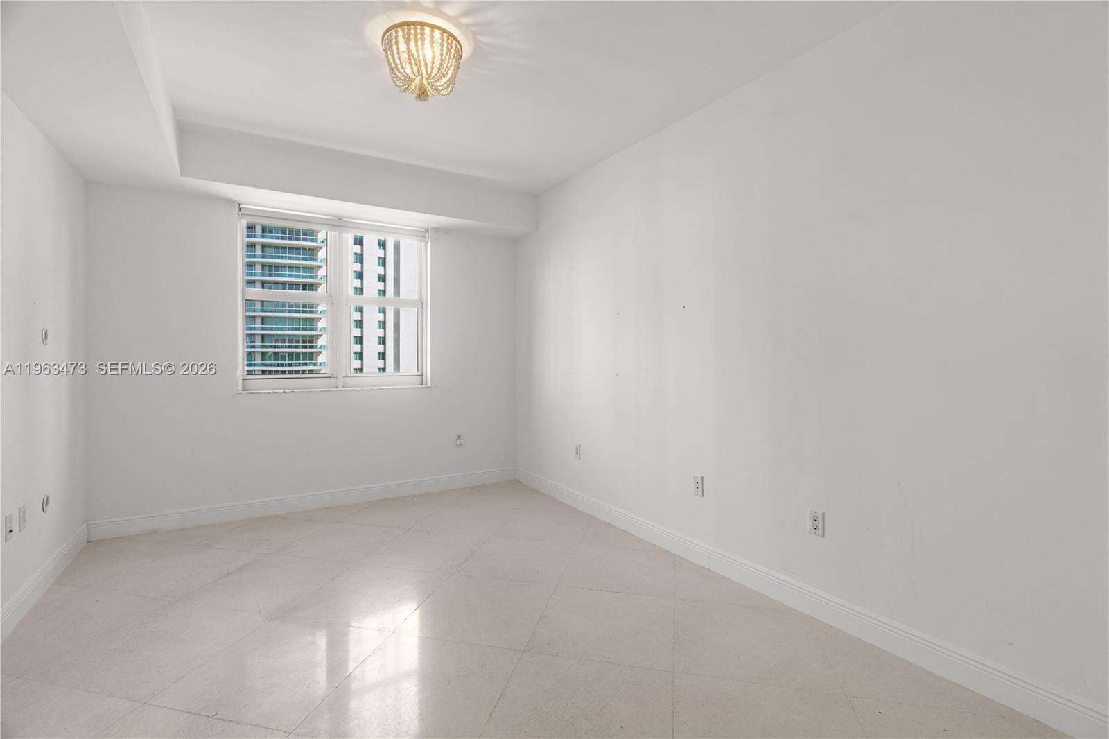 Turnberry Village North at 20000 Country Club Dr, Aventura, FL 33180 - For Sale photo 29