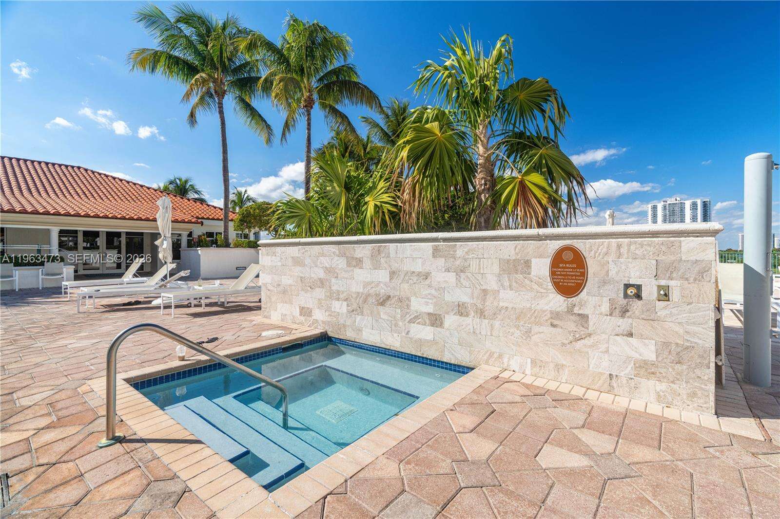 Turnberry Village North at 20000 Country Club Dr, Aventura, FL 33180 - For Sale photo 33