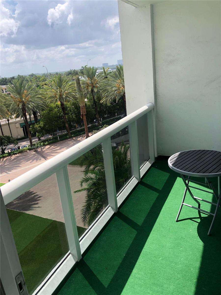 Harbour House at 10275 Collins Ave, Bal Harbour, FL 33154 - For Sale photo 9