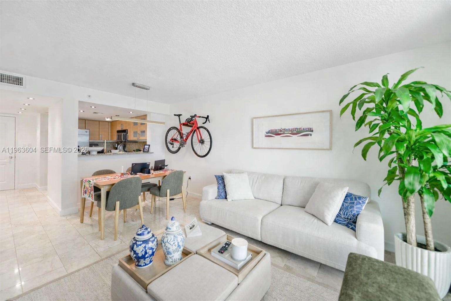 Skyline On Brickell at 2101 Brickell Ave, Miami, FL 33129 - For Sale photo 2