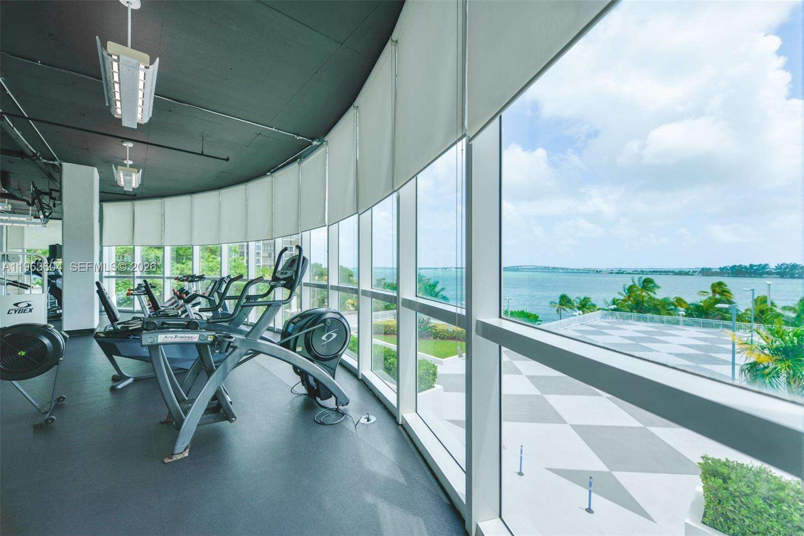 Skyline On Brickell at 2101 Brickell Ave, Miami, FL 33129 - For Sale photo 31