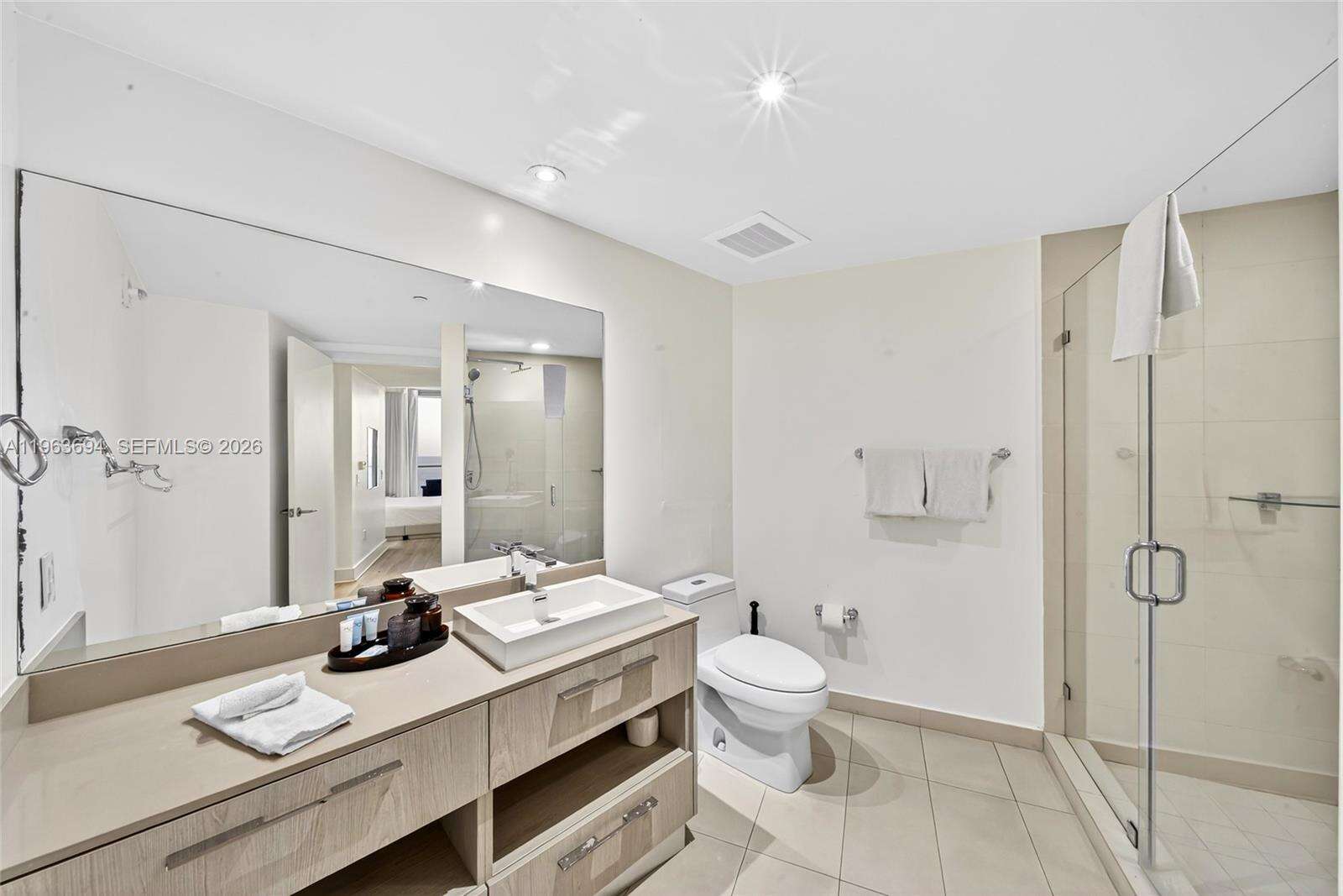 4111 SOUTH OCEAN DRIVE CONDO HOTEL - 4111 Ocean Dr, Hollywood, FL 33019 | Picture 3