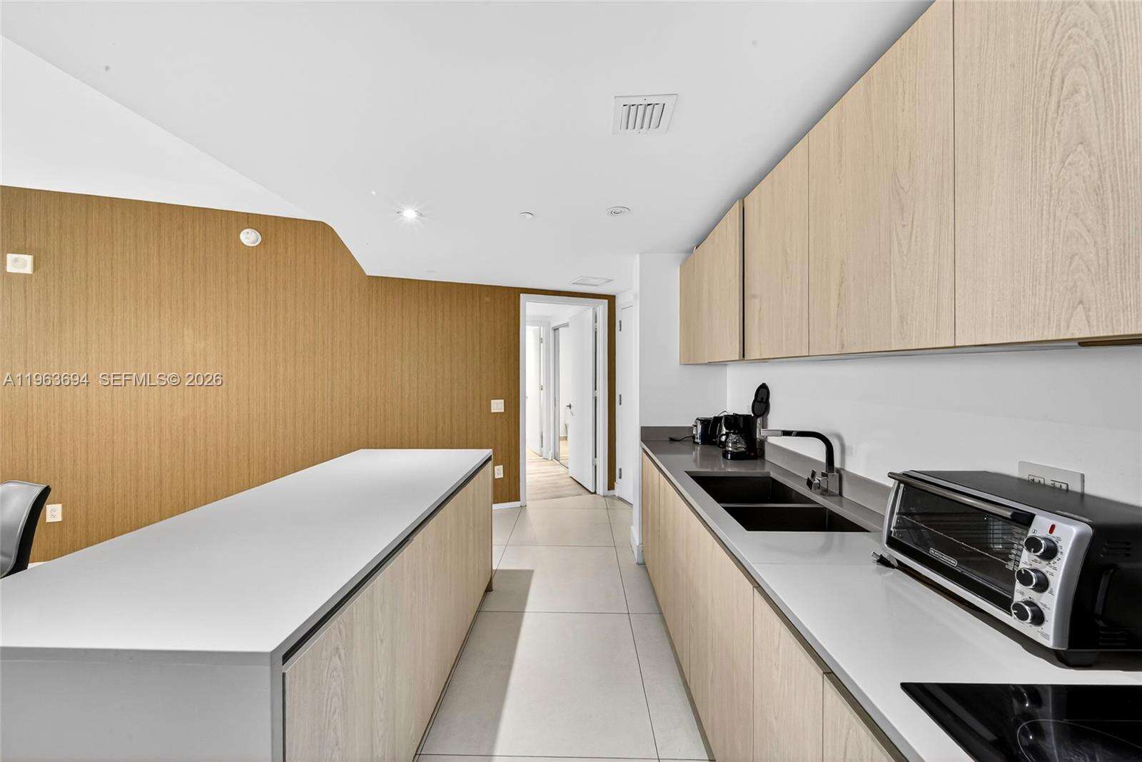 4111 SOUTH OCEAN DRIVE CONDO HOTEL - 4111 Ocean Dr, Hollywood, FL 33019 | Picture 30