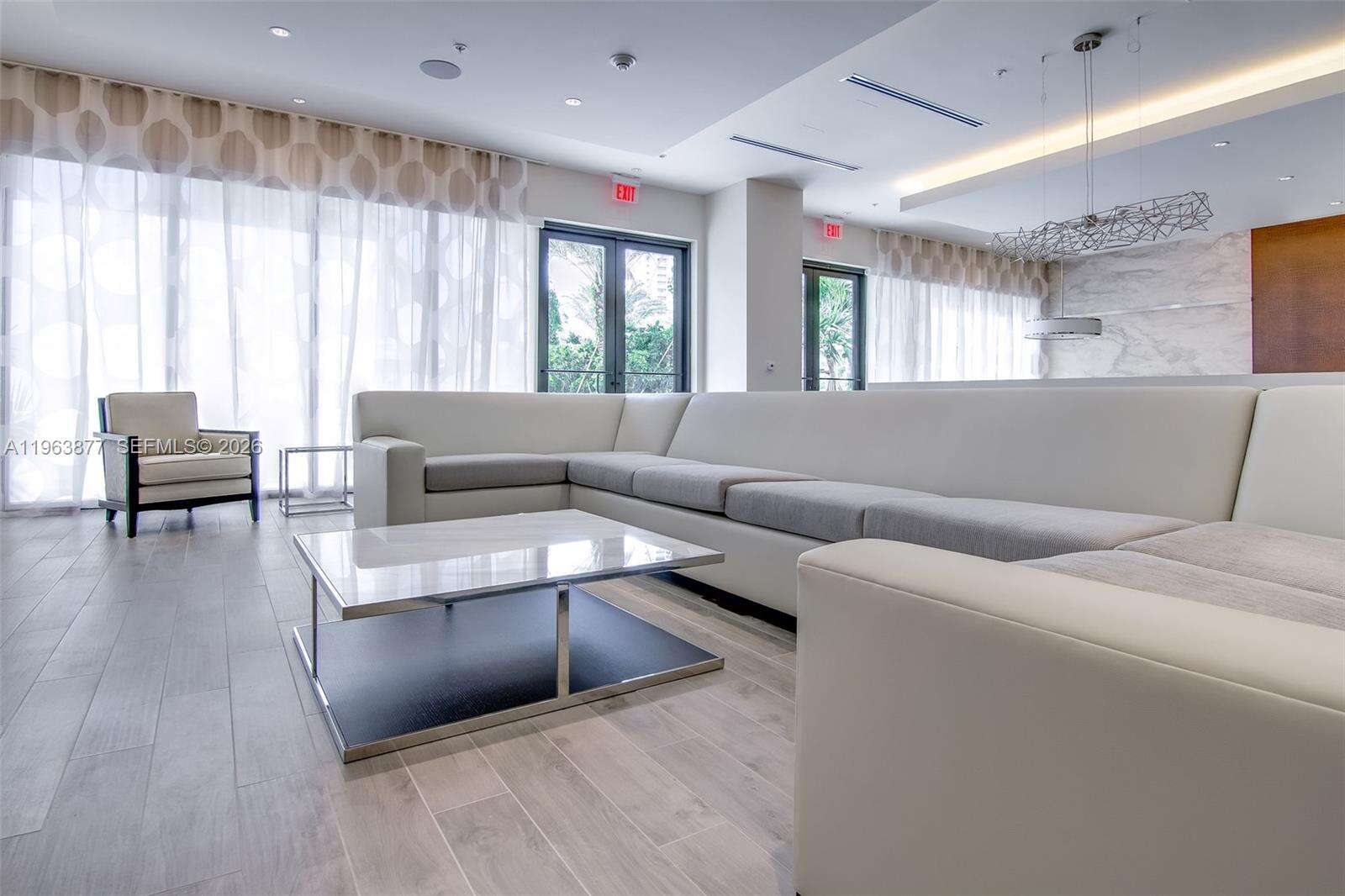 Nine At Mary Brickell Village at 999 1 Ave, Miami, FL 33130 - For Sale photo 31