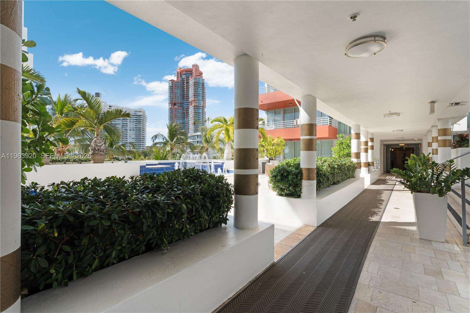 Hilton Bentley at 101 Ocean Dr, Miami Beach, FL 33139 - For Sale photo 20