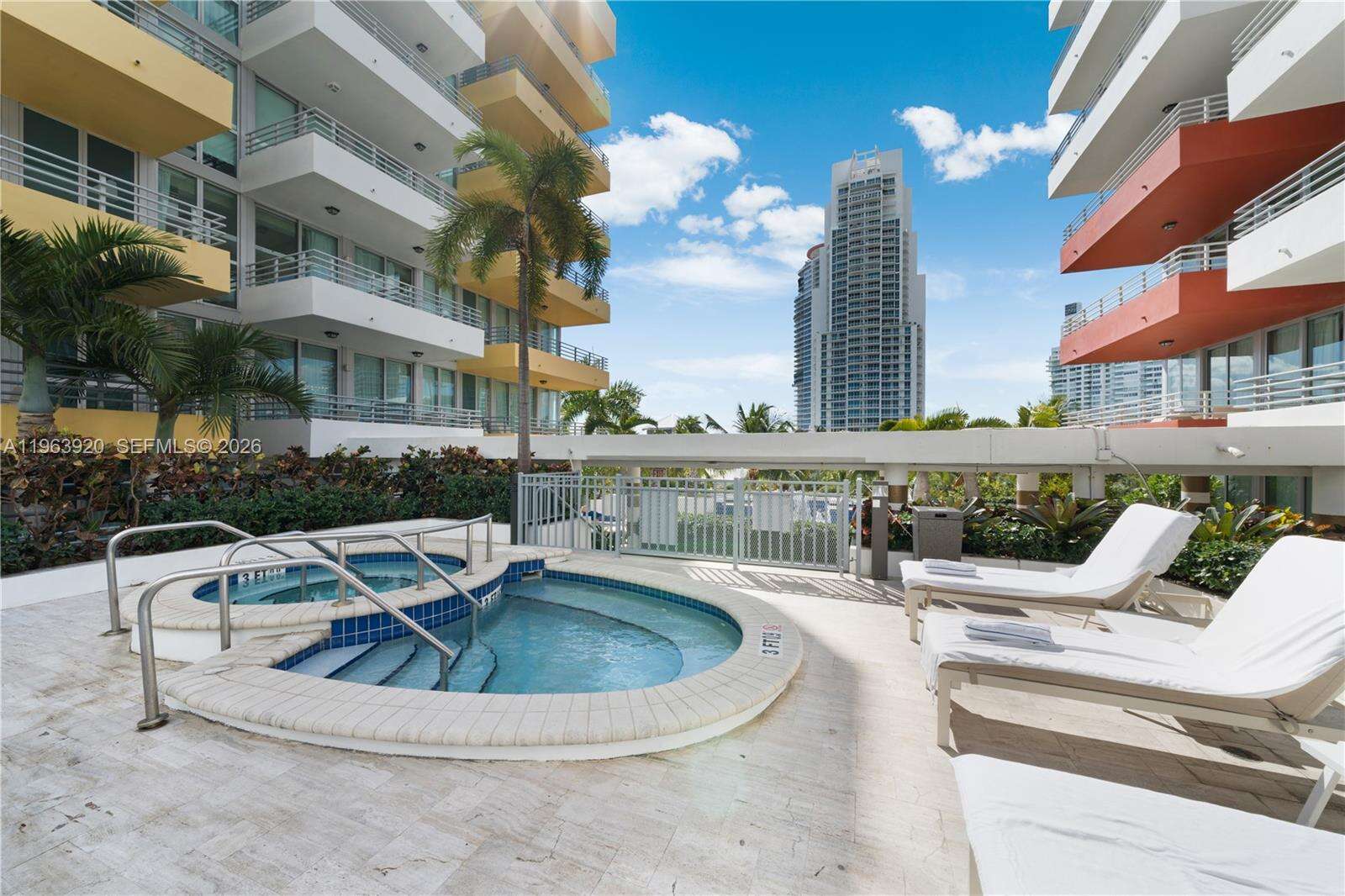 Hilton Bentley at 101 Ocean Dr, Miami Beach, FL 33139 - For Sale photo 21