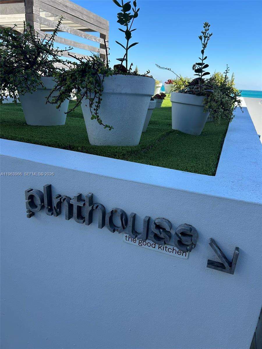 Roney Palace at 2301 Collins Ave, Miami Beach, FL 33139 - For Sale photo 19