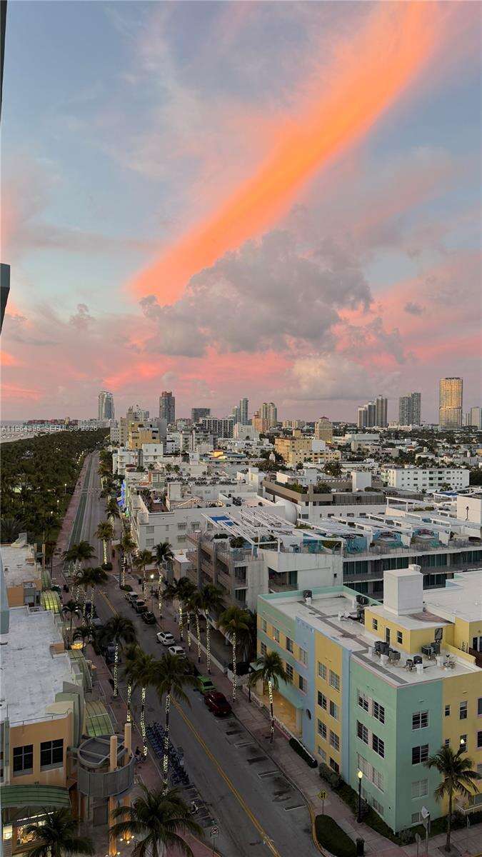 1500 OCEAN DRIVE - 1500 Ocean Dr, Miami Beach, FL 33139 | Picture 37