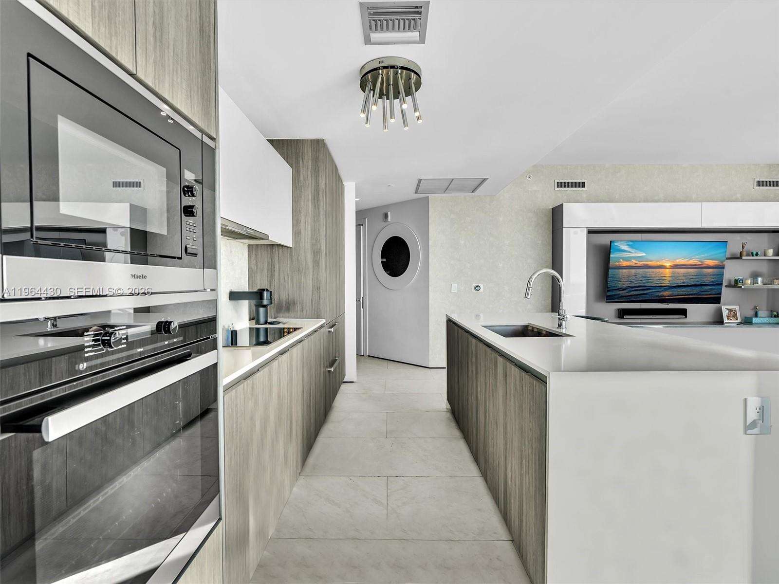 BISCAYNE BEACH - 2900 7 Ave, Miami, FL 33137 | Picture 21