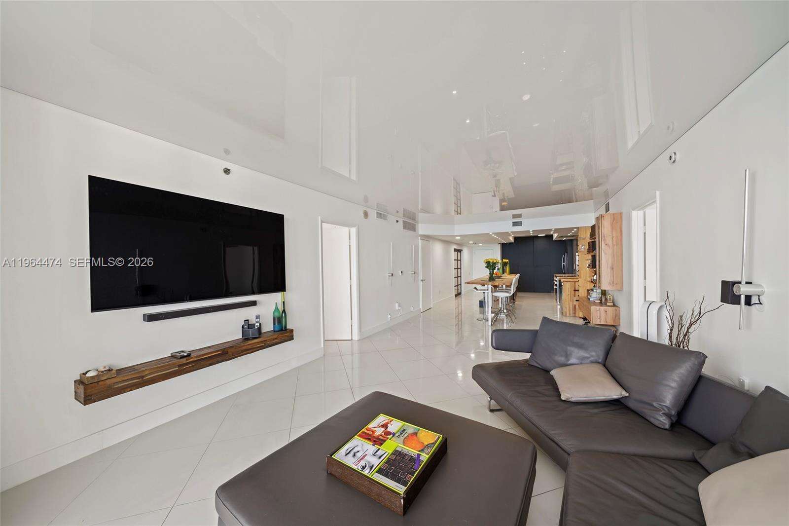 BEACH CLUB THREE - 1800 Ocean Dr, Hallandale Beach, FL 33009 | Picture 14