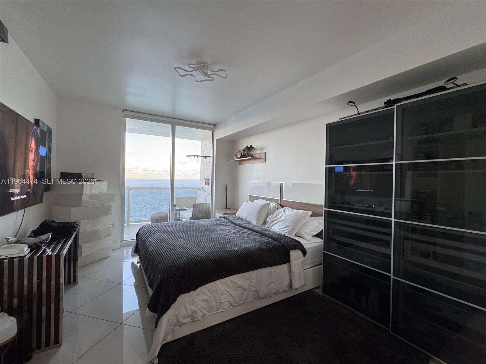 BEACH CLUB THREE - 1800 Ocean Dr, Hallandale Beach, FL 33009 | Picture 21