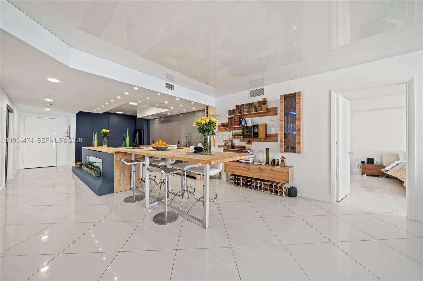 BEACH CLUB THREE - 1800 Ocean Dr, Hallandale Beach, FL 33009 | Picture 6