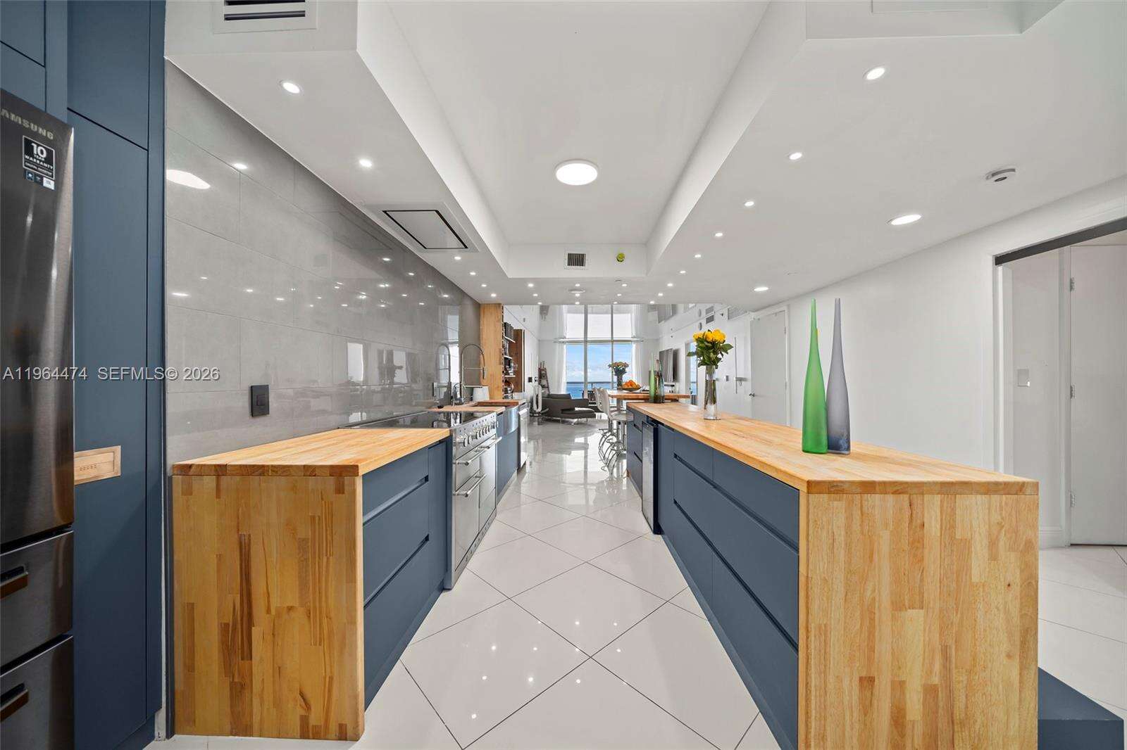 BEACH CLUB THREE - 1800 Ocean Dr, Hallandale Beach, FL 33009 | Picture 8