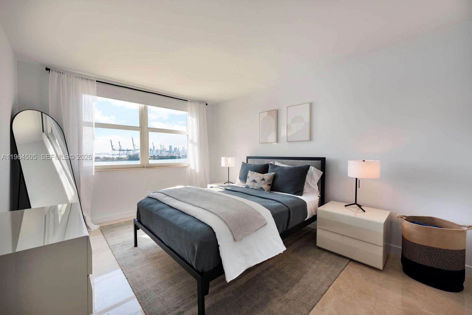 YACHT CLUB AT PORTOFINO - 90 Alton Rd, Miami Beach, FL 33139 | Picture 21