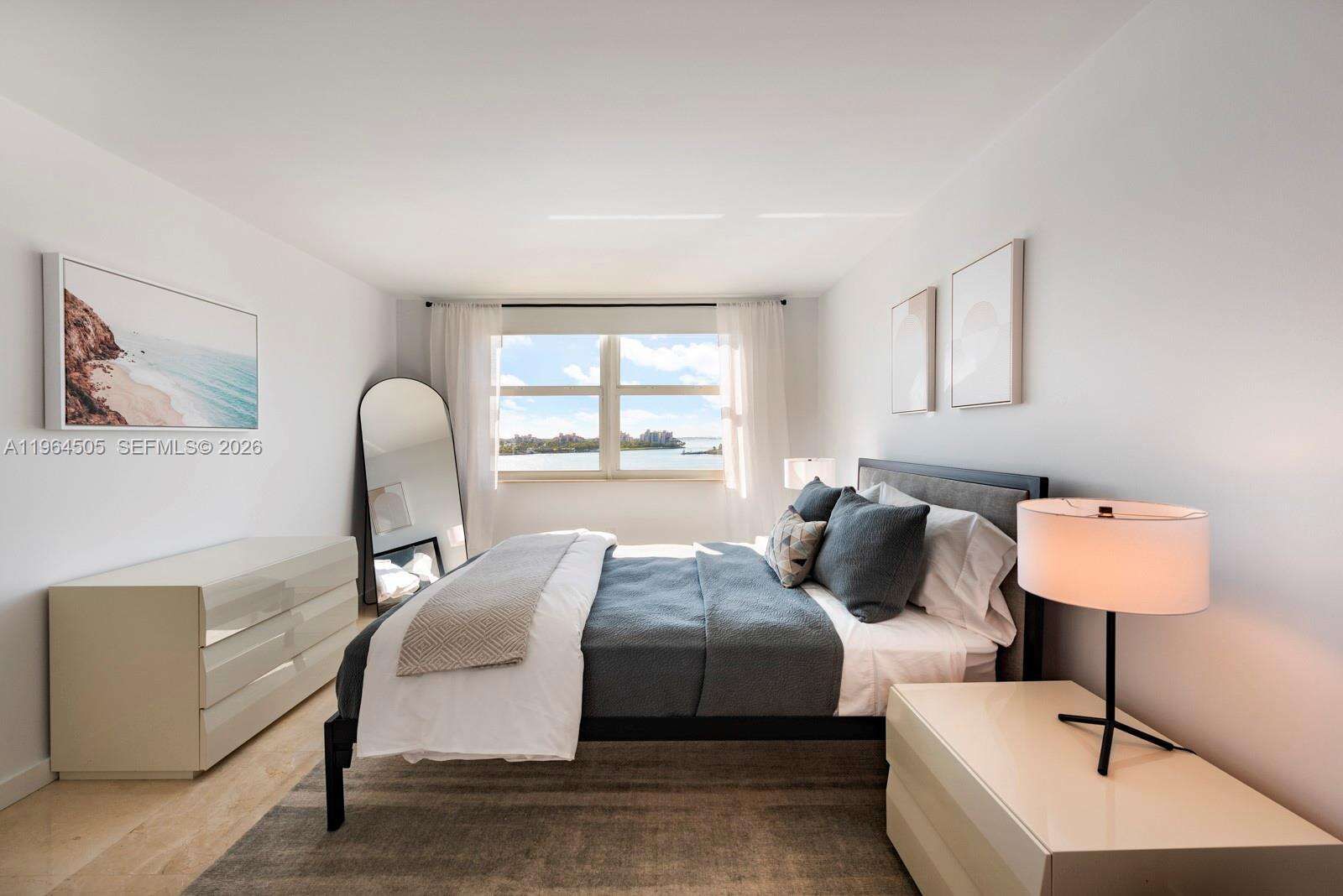 YACHT CLUB AT PORTOFINO - 90 Alton Rd, Miami Beach, FL 33139 | Picture 22