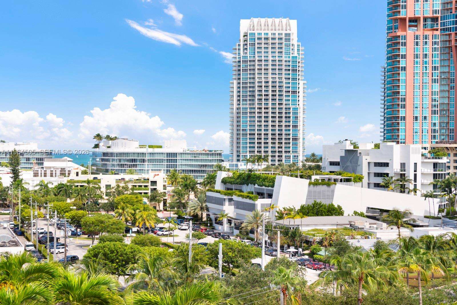 YACHT CLUB AT PORTOFINO - 90 Alton Rd, Miami Beach, FL 33139 | Picture 28