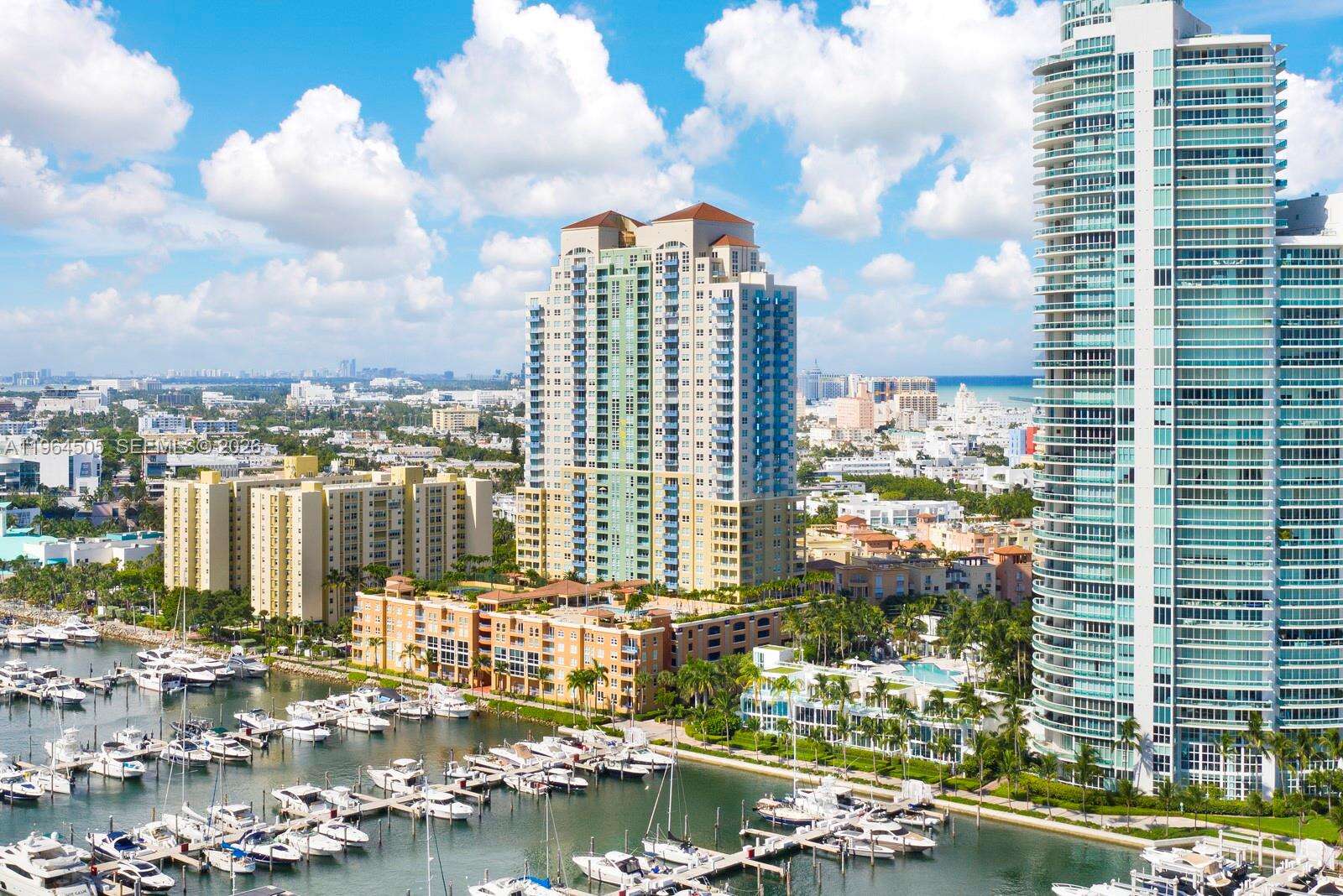 YACHT CLUB AT PORTOFINO - 90 Alton Rd, Miami Beach, FL 33139 | Picture 34