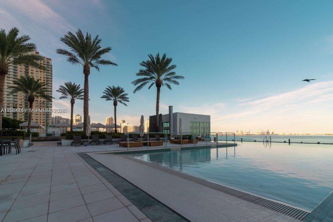 JADE RESIDENCES AT BRICKELL BAY - 1331 Brickell Bay Dr, Miami, FL 33131 | Picture 1