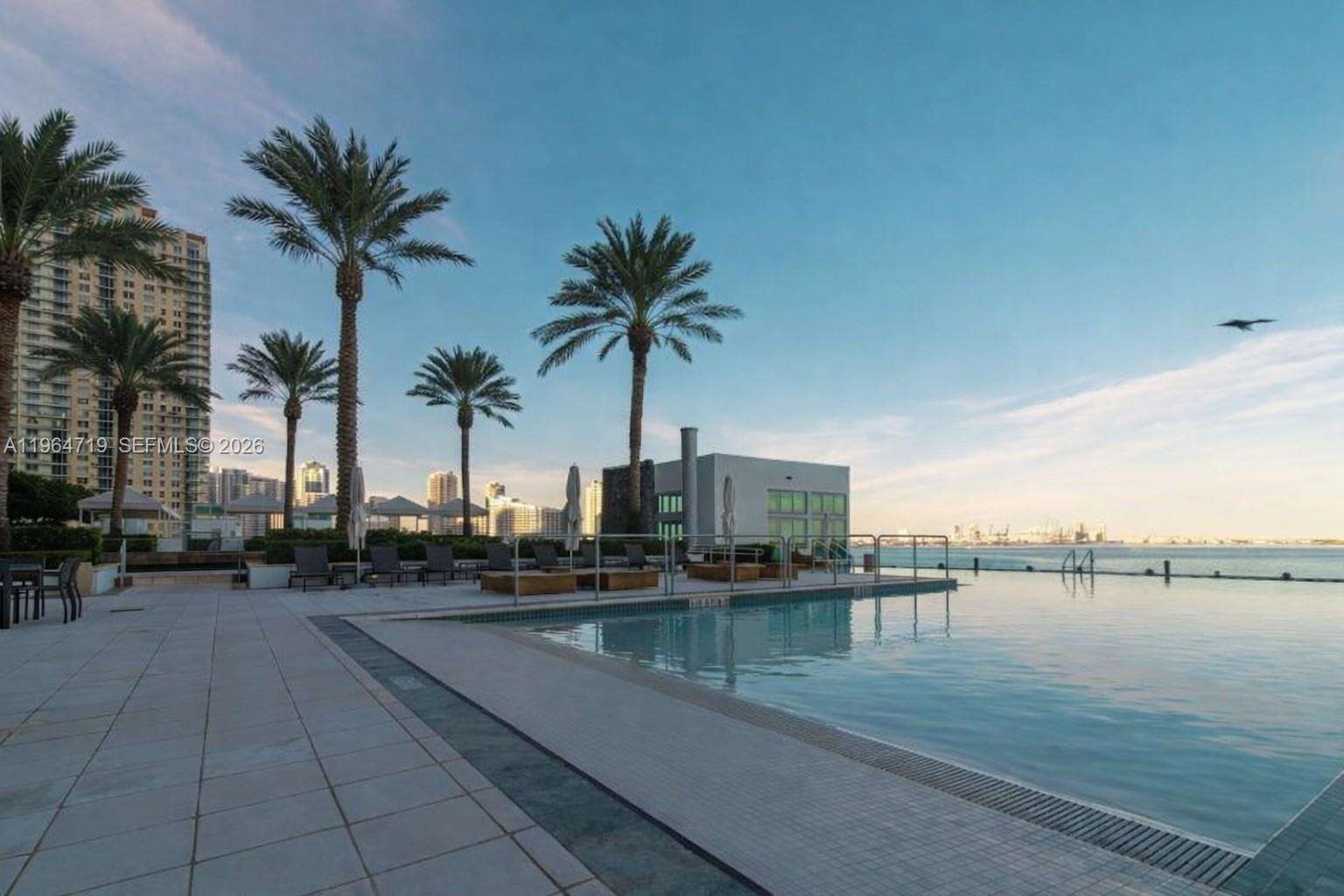 JADE RESIDENCES AT BRICKELL BAY - 1331 Brickell Bay Dr, Miami, FL 33131 | Picture 49