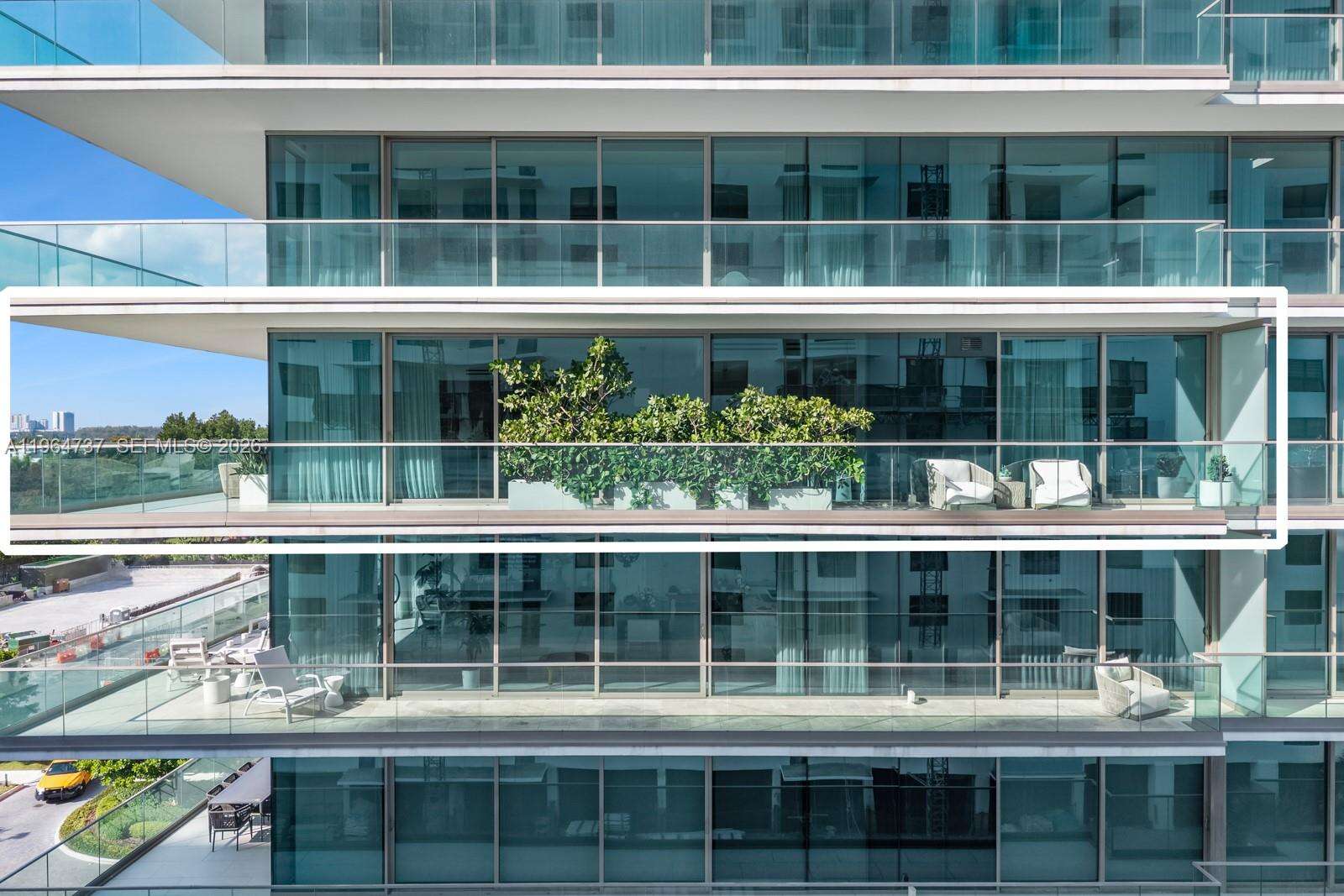 OCEANA BAL HARBOUR - 10201 Collins Ave, Bal Harbour, FL 33154 | Picture 26