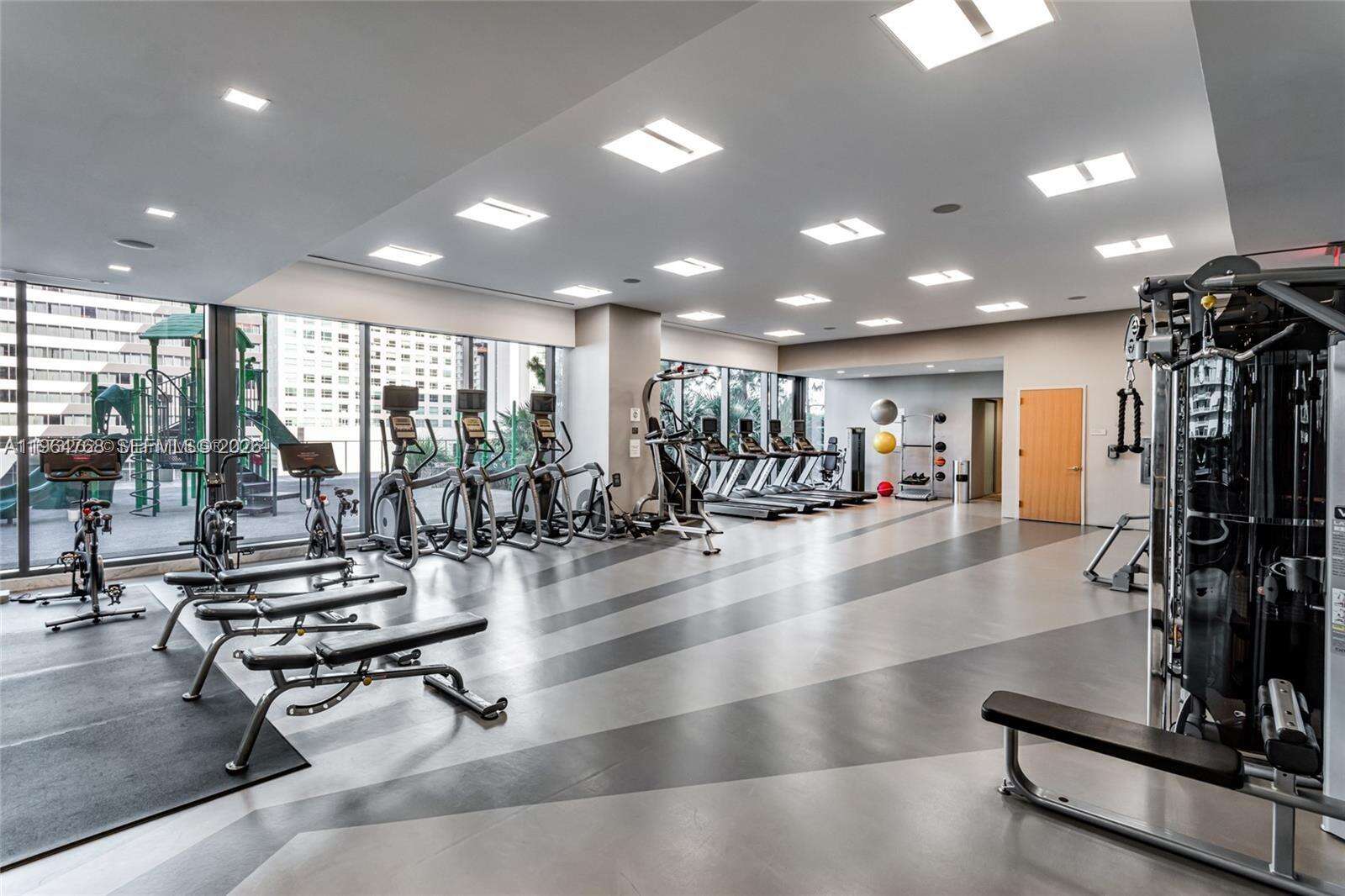 Rise Brickell at 88 7 St, Miami, FL 33130 - For Sale photo 48