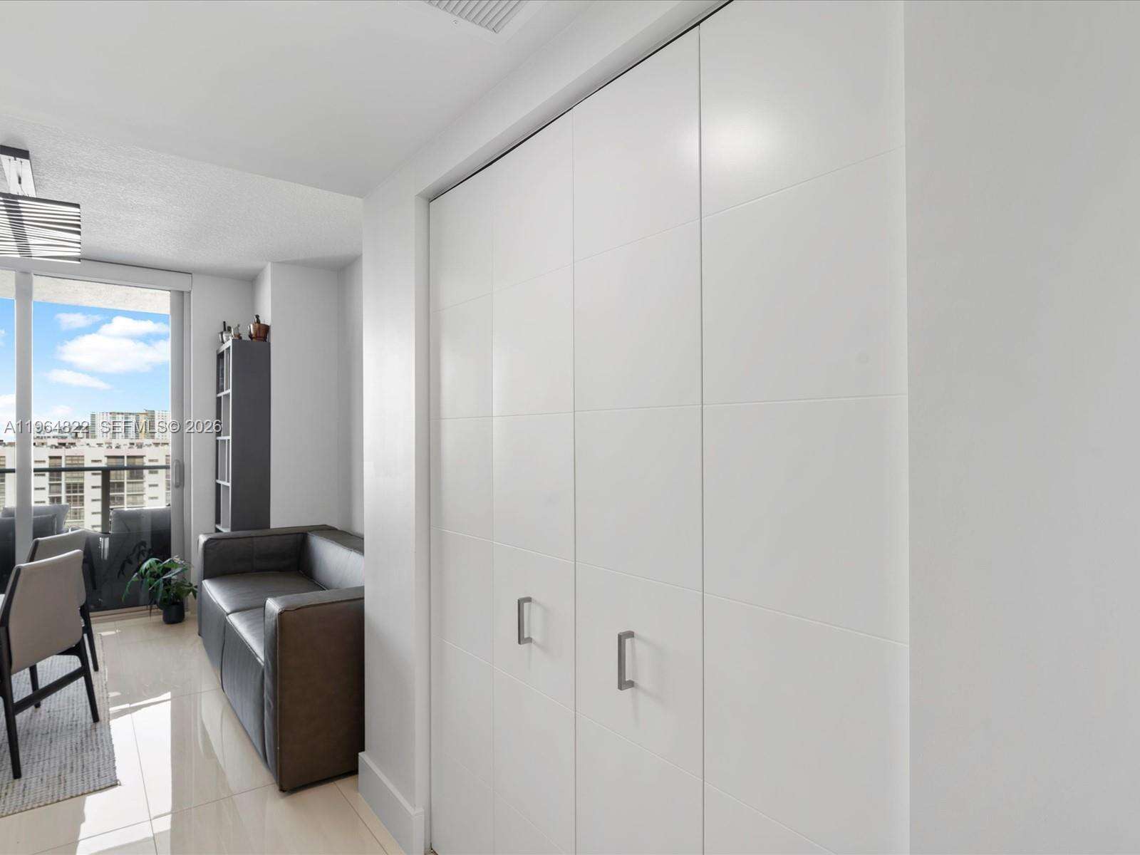 PARQUE TOWERS - 300 Sunny Isles Blvd, Sunny Isles Beach, FL 33160 | Picture 24