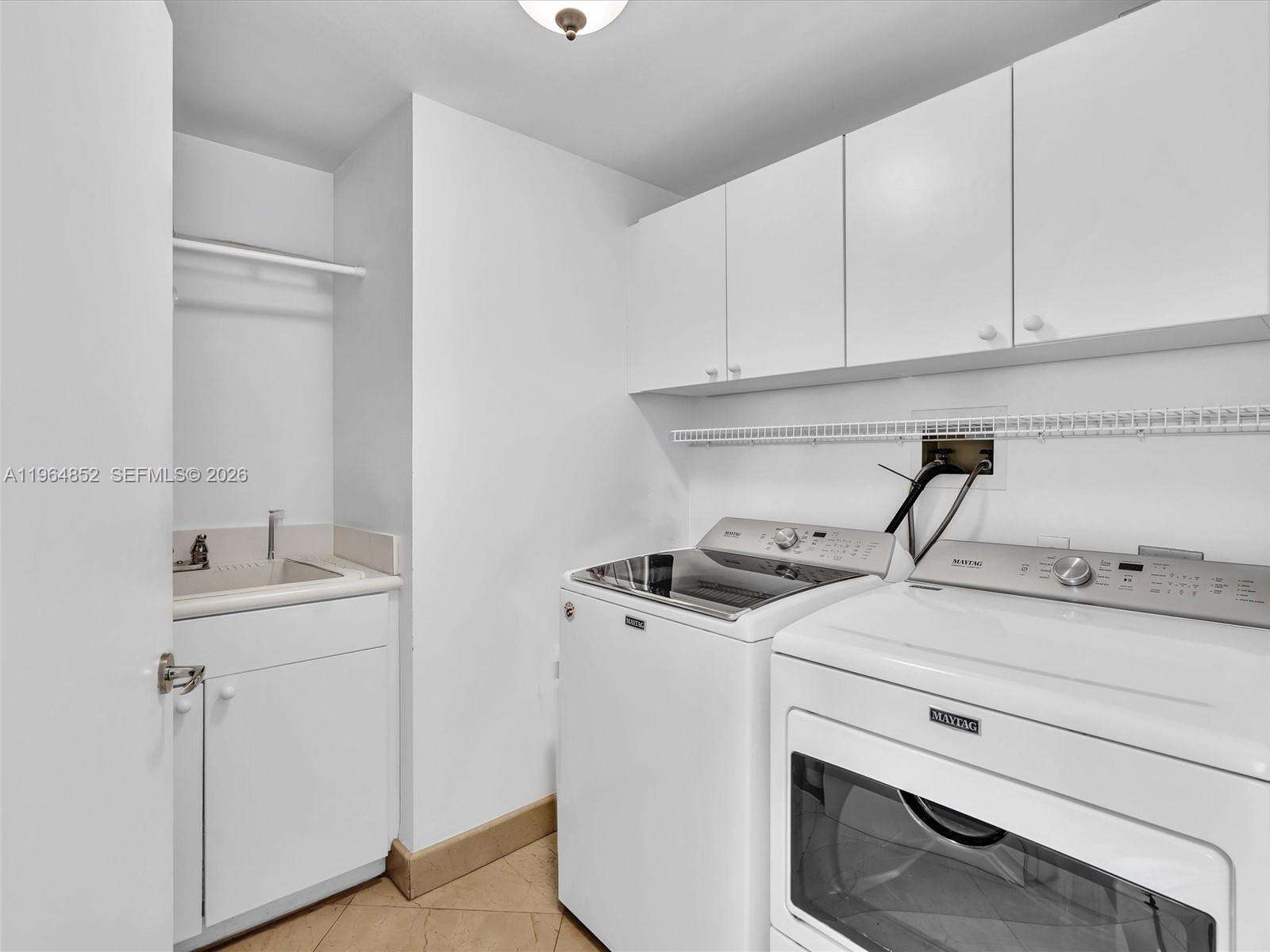 ATLANTIC II AT THE POINT - 21150 Point Pl, Aventura, FL 33180 | Picture 19