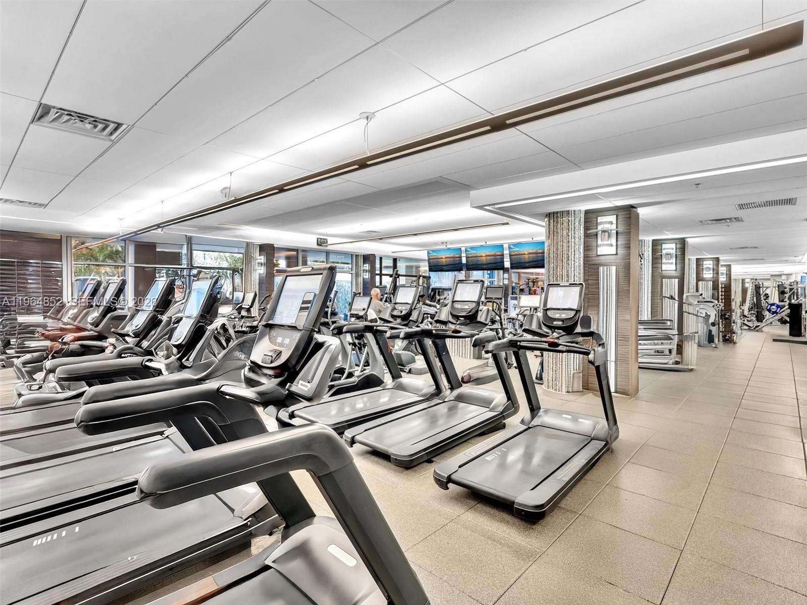 ATLANTIC II AT THE POINT - 21150 Point Pl, Aventura, FL 33180 | Picture 41