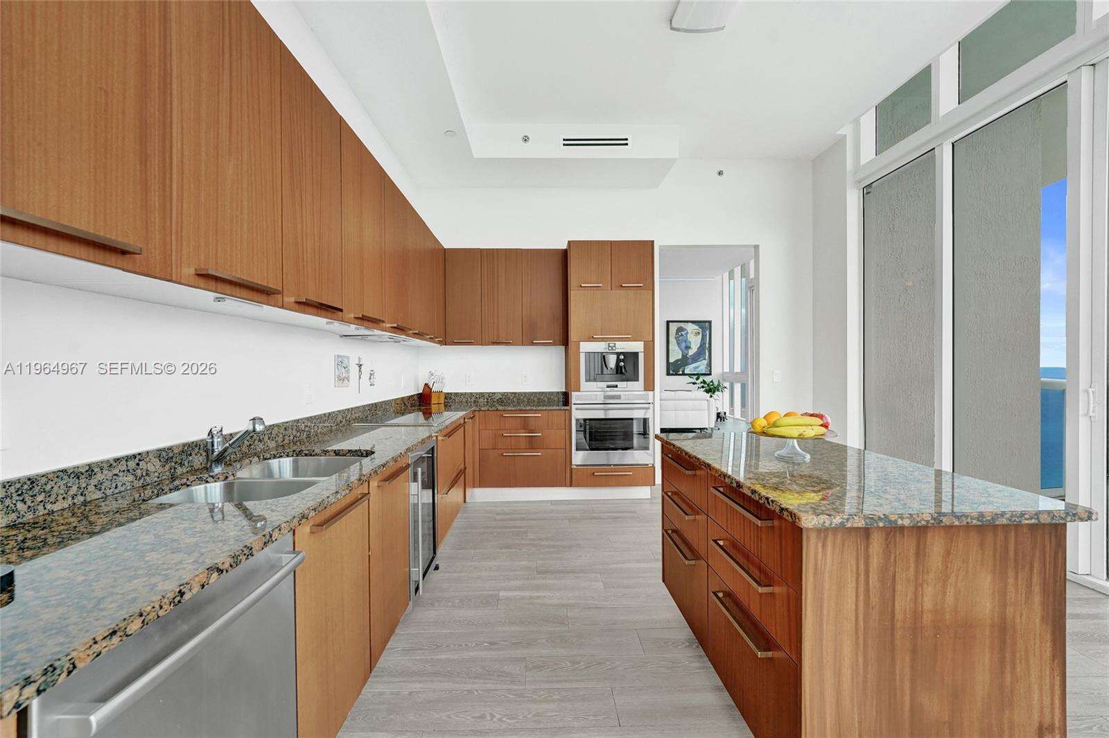 TDR TOWER II - 15901 Collins Ave, Sunny Isles Beach, FL 33160 | Picture 14