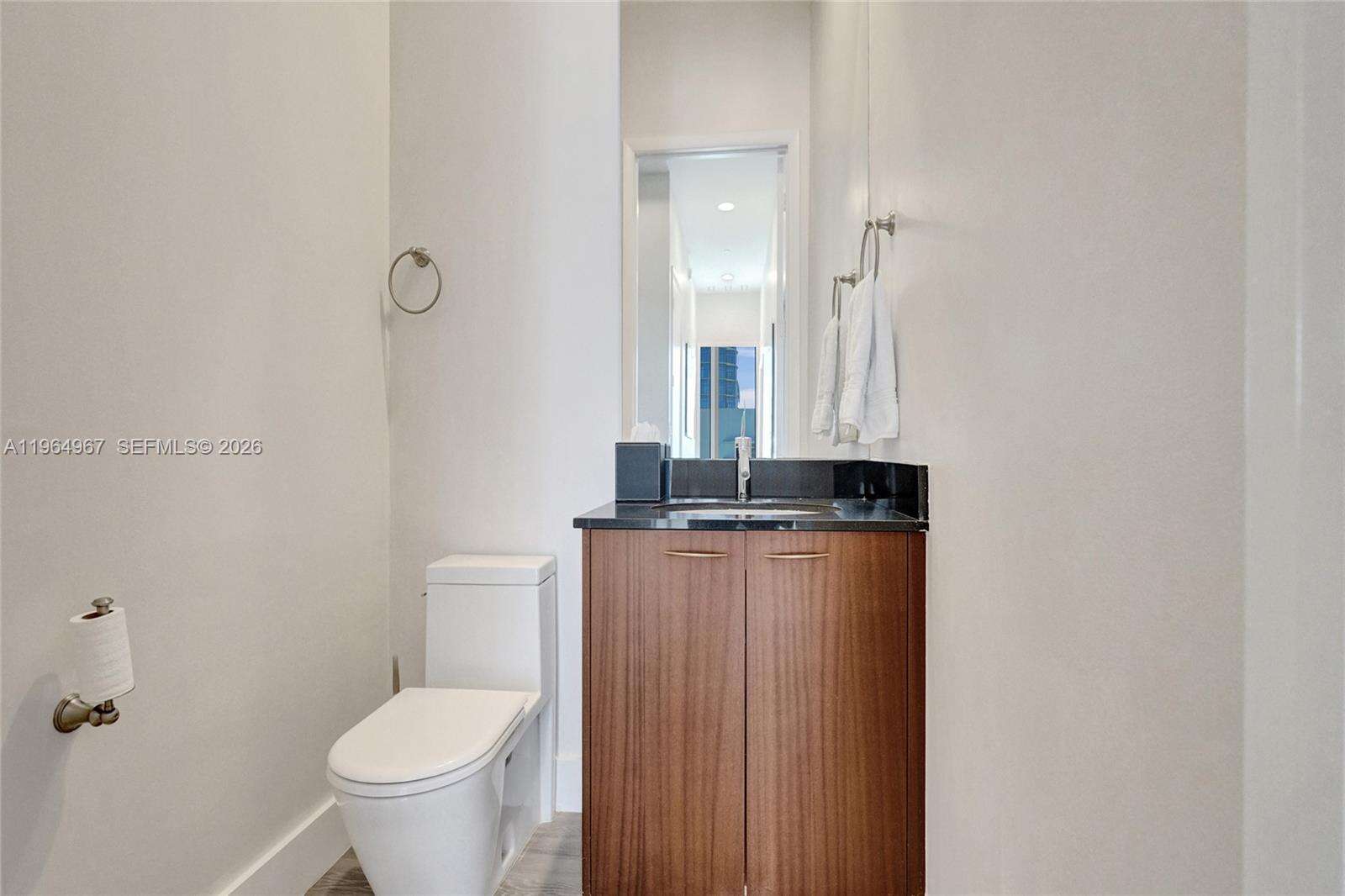 TDR TOWER II - 15901 Collins Ave, Sunny Isles Beach, FL 33160 | Picture 41