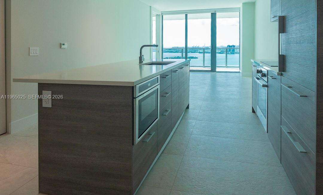 Paraiso Bay at 650 32 St, Miami, FL 33137 - For Sale photo 4