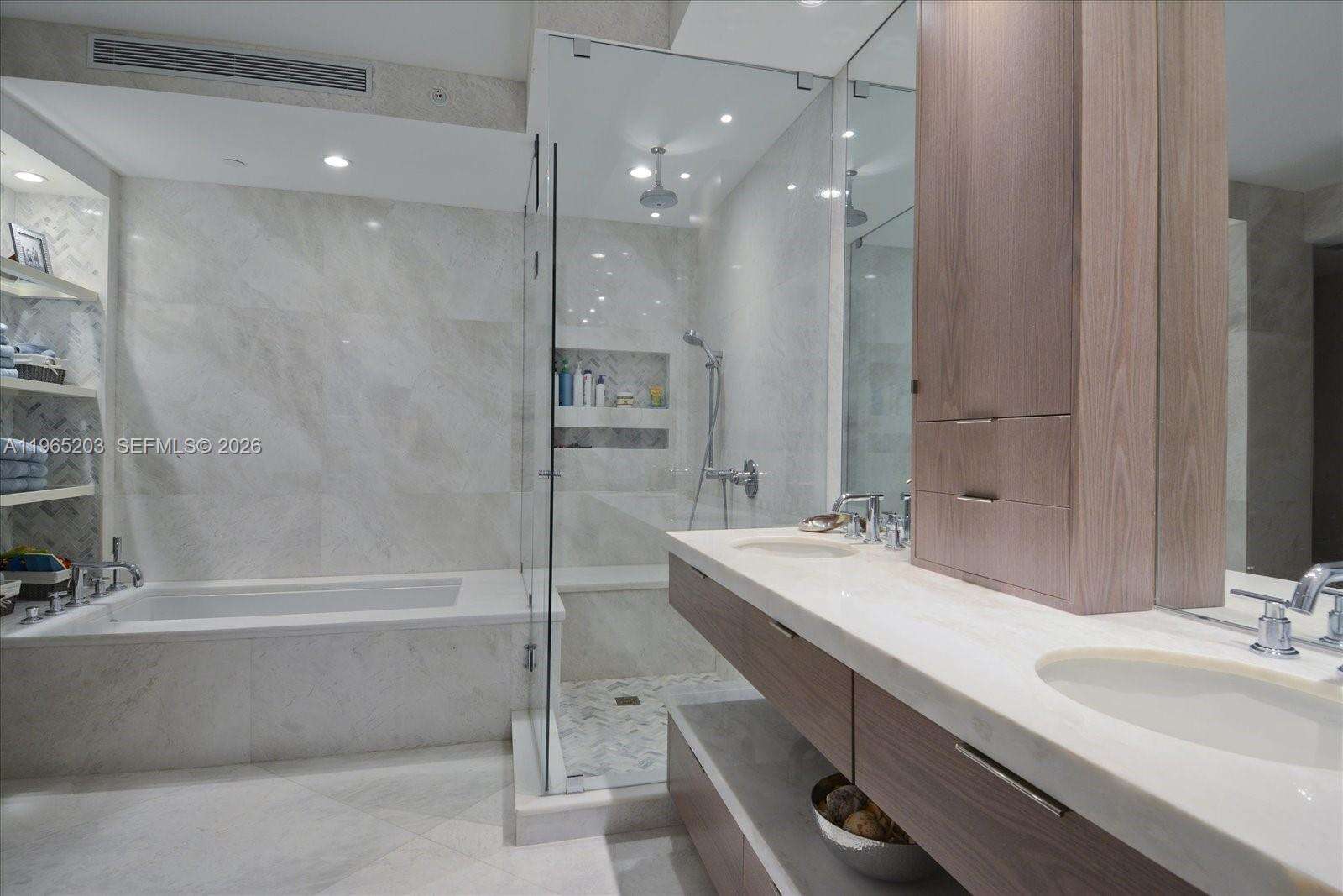 THE COURTS AT SOUTH BEACH - 145 Jefferson Ave, Miami Beach, FL 33139 | Picture 16