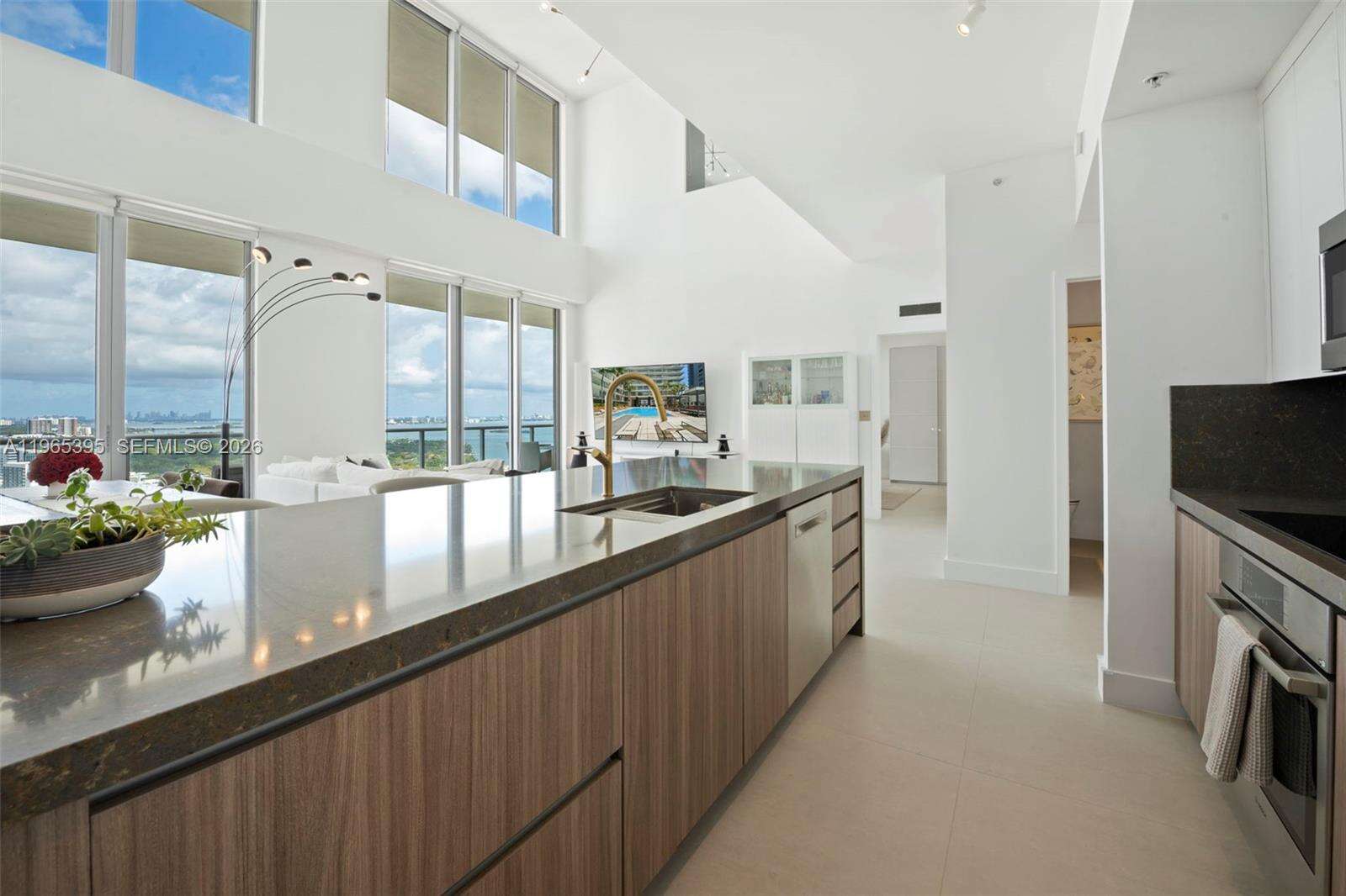 TWO MIDTOWN MIAMI - 3470 Coast Ave, Miami, FL 33137 | Picture 2