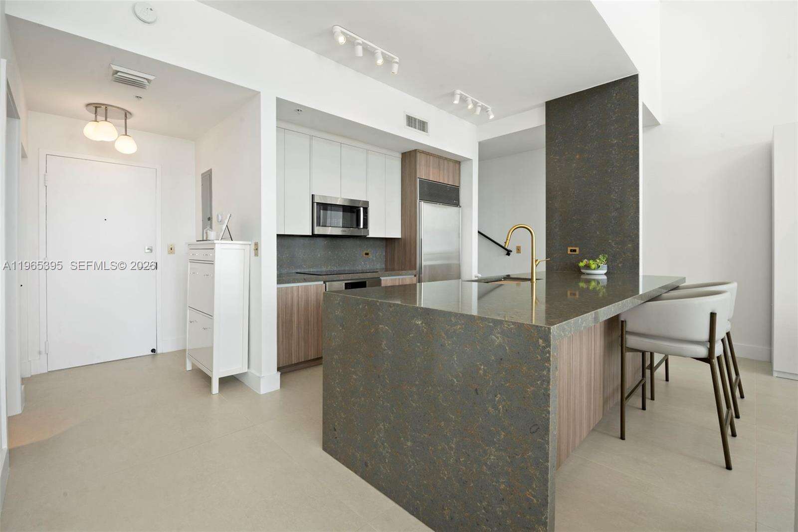 TWO MIDTOWN MIAMI - 3470 Coast Ave, Miami, FL 33137 | Picture 4