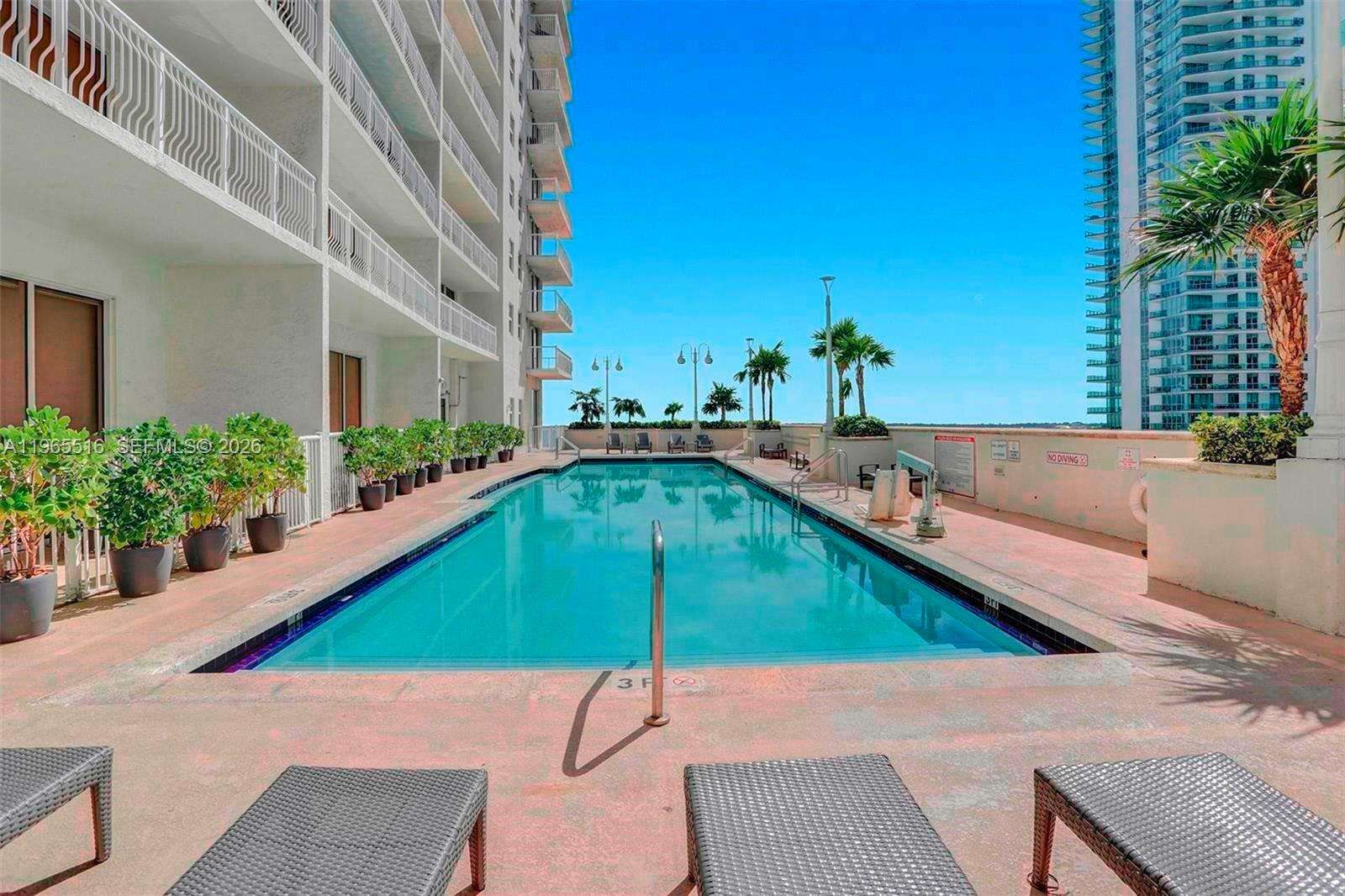 The Club At Brickell Bay at 1200 Brickell Bay Dr, Miami, FL 33131 - For Sale photo 24