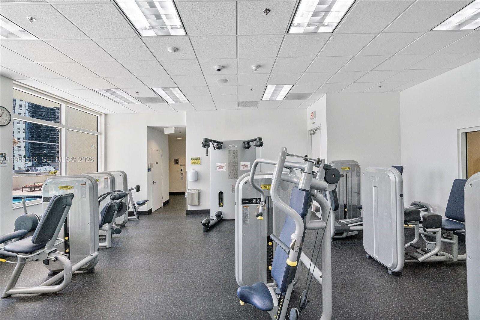 The Club At Brickell Bay at 1200 Brickell Bay Dr, Miami, FL 33131 - For Sale photo 29