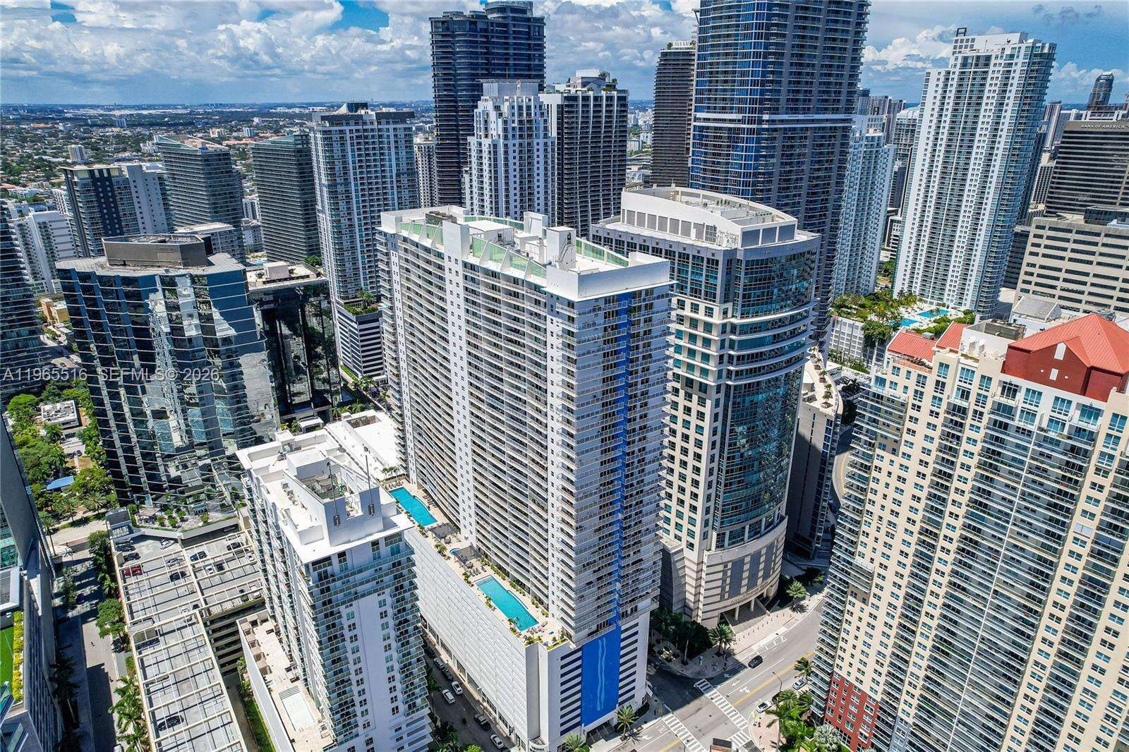 The Club At Brickell Bay at 1200 Brickell Bay Dr, Miami, FL 33131 - For Sale photo 38