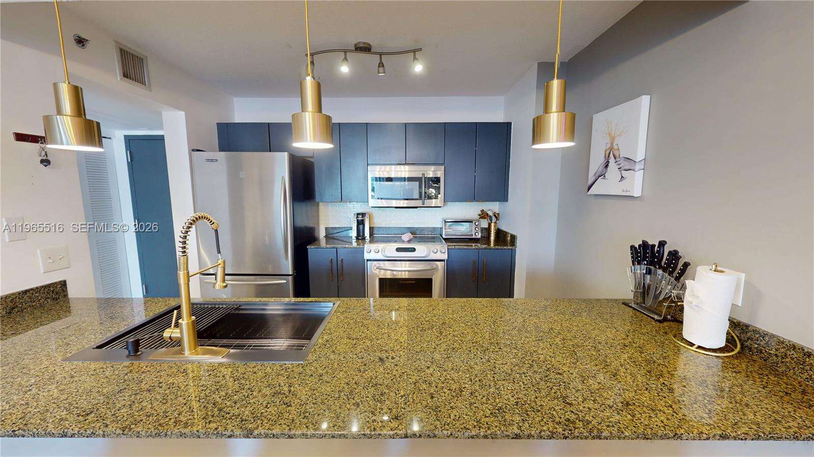 The Club At Brickell Bay at 1200 Brickell Bay Dr, Miami, FL 33131 - For Sale photo 6