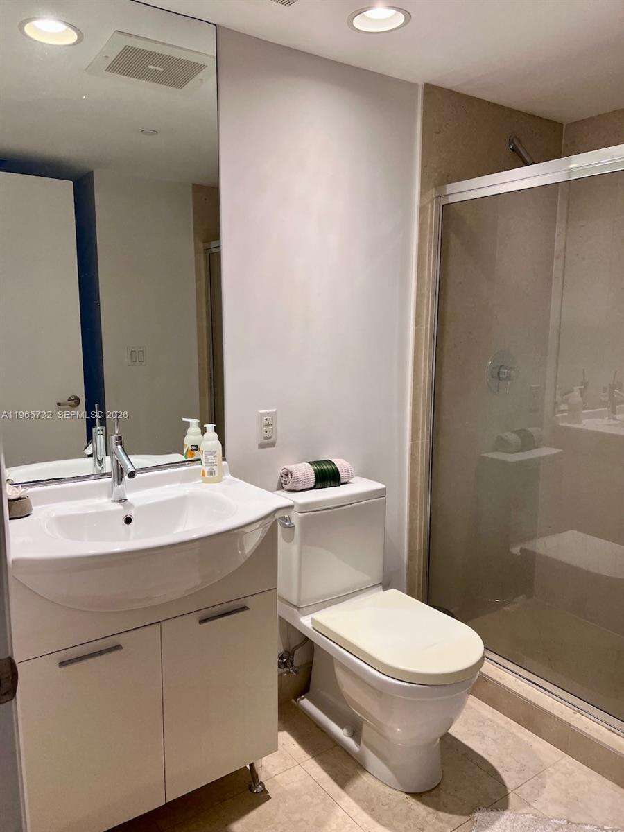 Icon Brickell 1 at 475 Brickell Ave, Miami, FL 33131 - For Sale photo 13