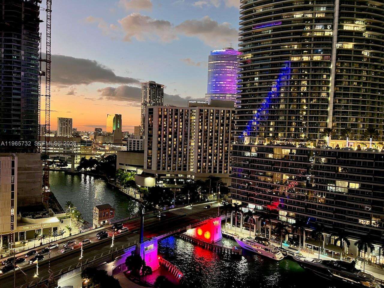 Icon Brickell 1 at 475 Brickell Ave, Miami, FL 33131 - For Sale photo 14