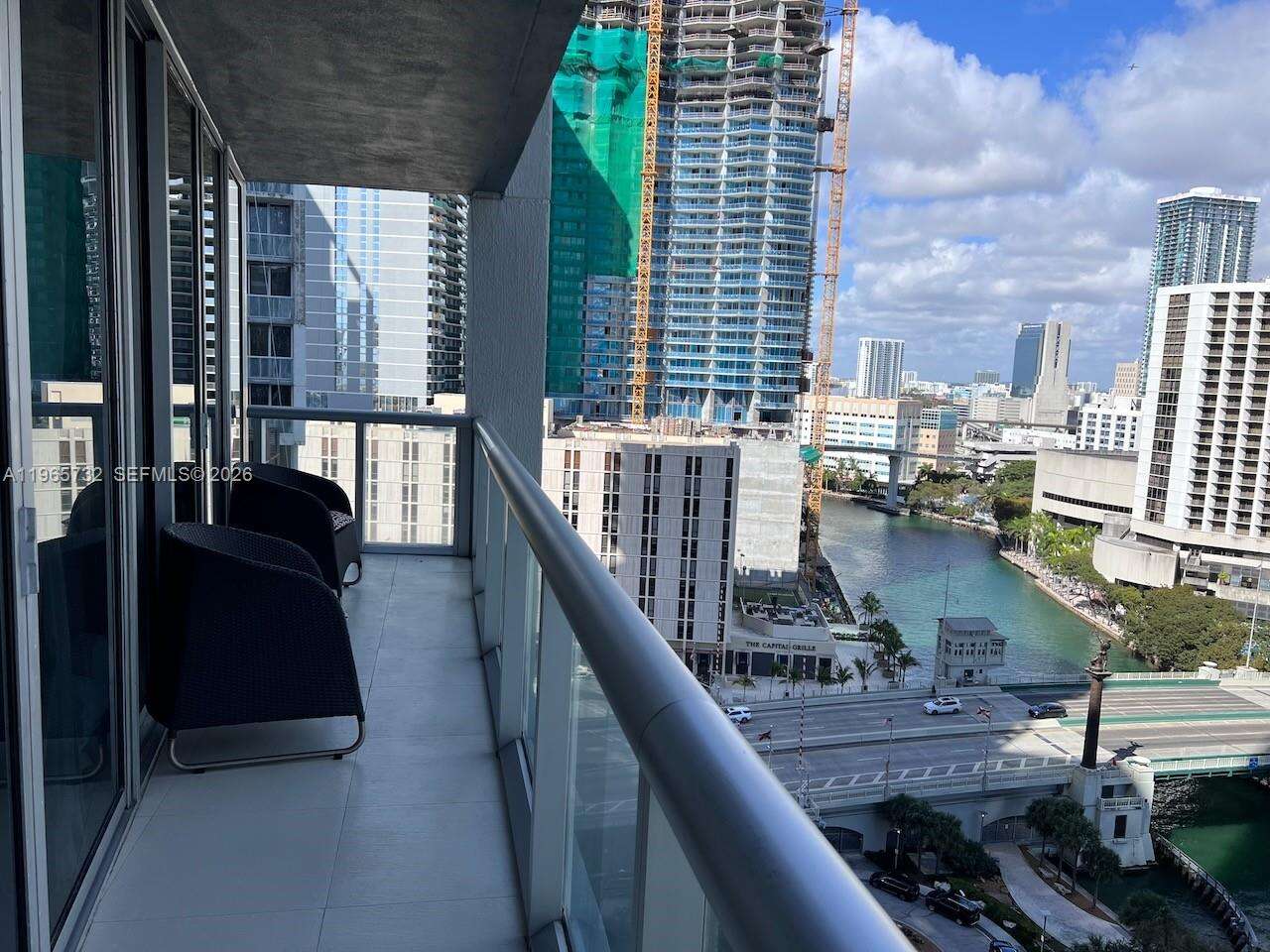 Icon Brickell 1 at 475 Brickell Ave, Miami, FL 33131 - For Sale photo 3